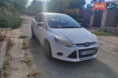Седан Ford Focus 2011 в 