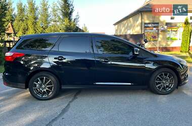 Универсал Ford Focus 2013 в 