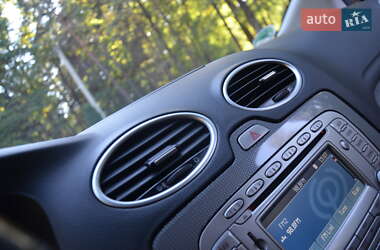 Универсал Ford Focus 2009 в 