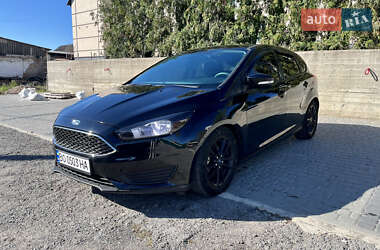 Хэтчбек Ford Focus 2016 в 