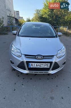 Седан Ford Focus 2014 в 