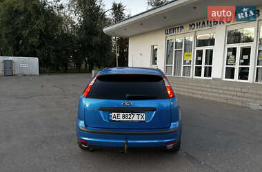Хэтчбек Ford Focus 2005 в 