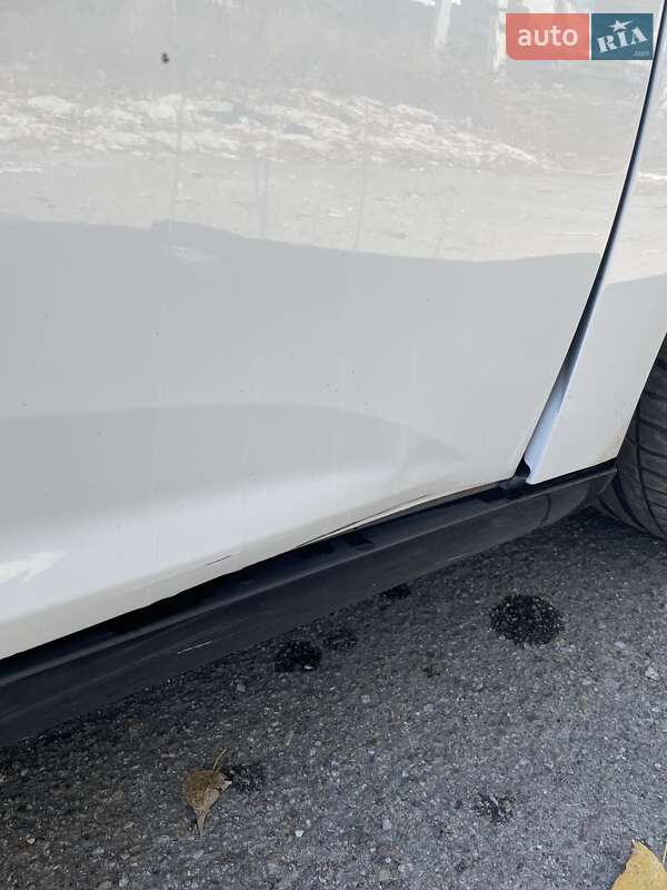 Седан Ford Focus 2014 в Киеве фото 12 Седан Ford Focus 2014 в Киеве