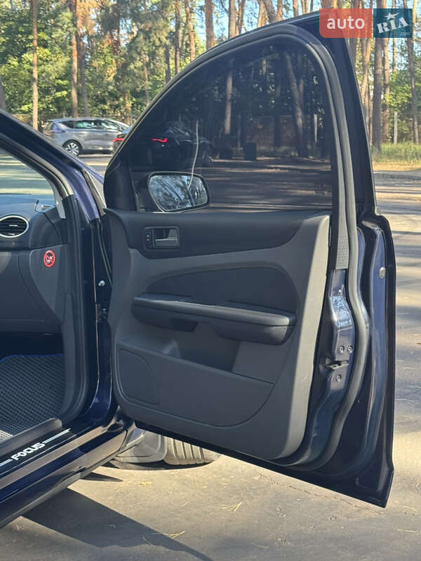 Универсал Ford Focus 2006 в Черкассах фото 34 Универсал Ford Focus 2006 в Черкассах