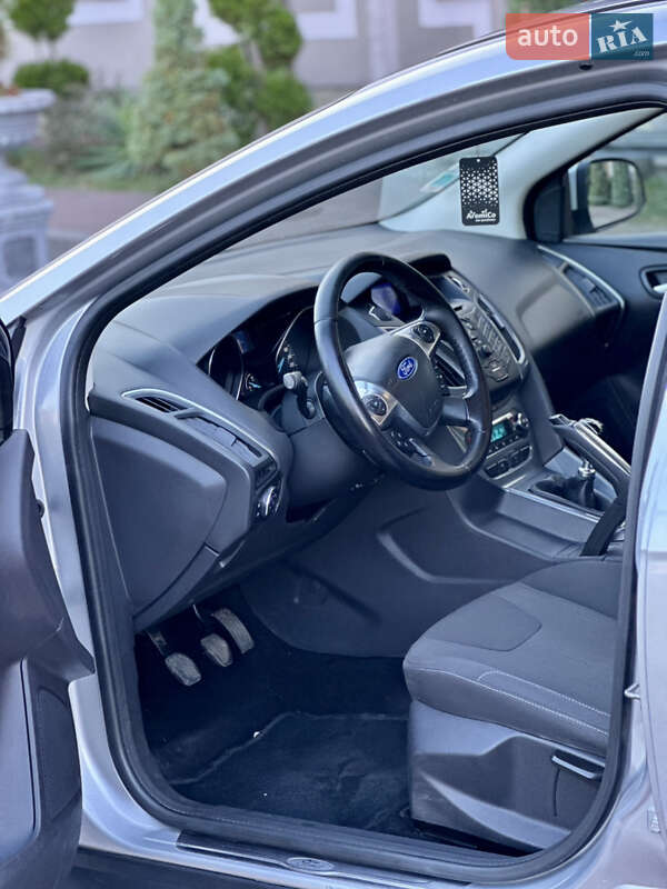 Хетчбек Ford Focus 2011 в Стрию фото 43 Хетчбек Ford Focus 2011 в Стрию