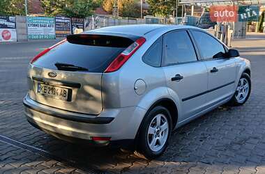 Хэтчбек Ford Focus 2006 в 