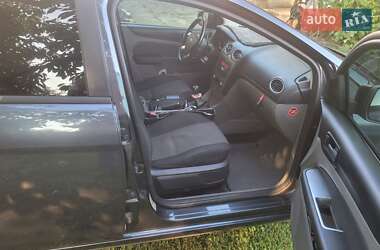 Универсал Ford Focus 2010 в 