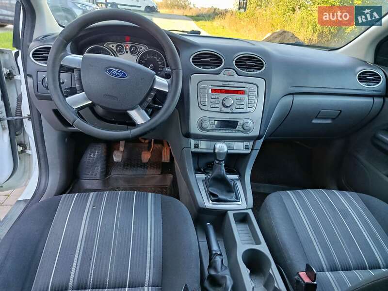 Универсал Ford Focus 2009 в Ровно фото 13 Универсал Ford Focus 2009 в Ровно