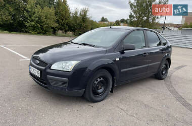 Хэтчбек Ford Focus 2005 в 