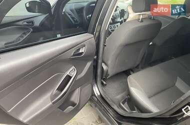 Седан Ford Focus 2012 в 