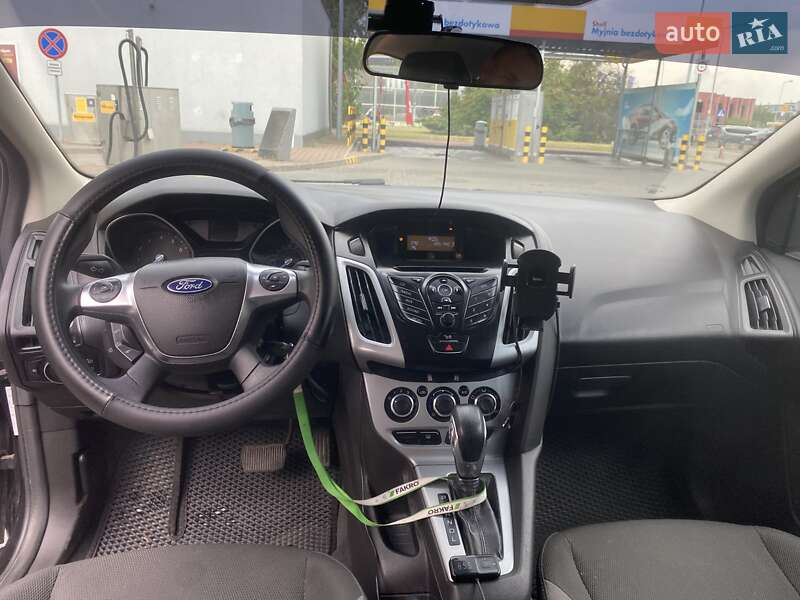 Седан Ford Focus 2012 в Львове