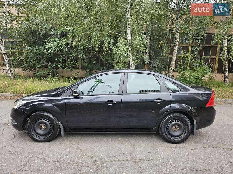 Седан Ford Focus 2010 в Киеве