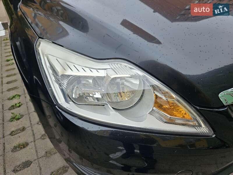 Седан Ford Focus 2010 в Киеве