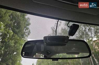 Седан Ford Focus 2010 в 