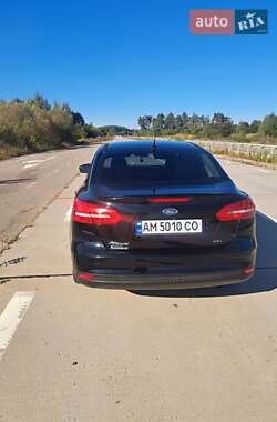 Седан Ford Focus 2017 в 