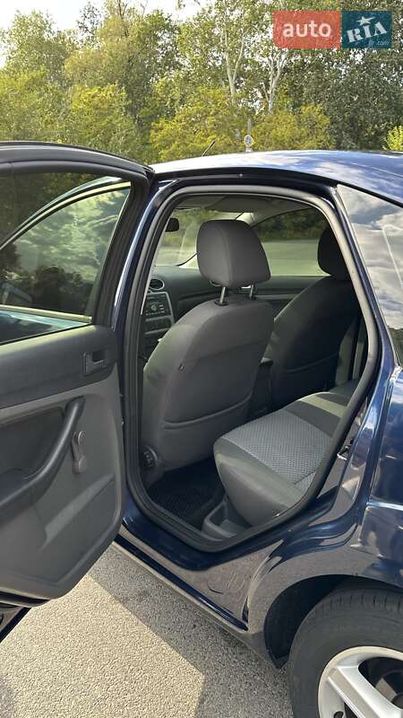 Хэтчбек Ford Focus 2006 в Днепре фото 13 Хэтчбек Ford Focus 2006 в Днепре