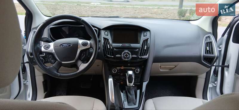 Хэтчбек Ford Focus 2013 в Кропивницком фото 20 Хэтчбек Ford Focus 2013 в Кропивницком