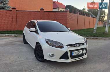 Хетчбек Ford Focus 2011 в 