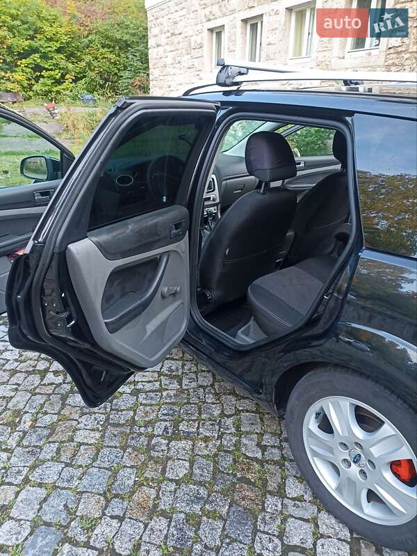 Универсал Ford Focus 2008 в Бориславе
