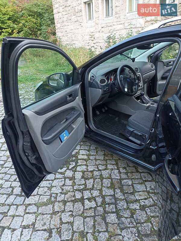 Универсал Ford Focus 2008 в Бориславе