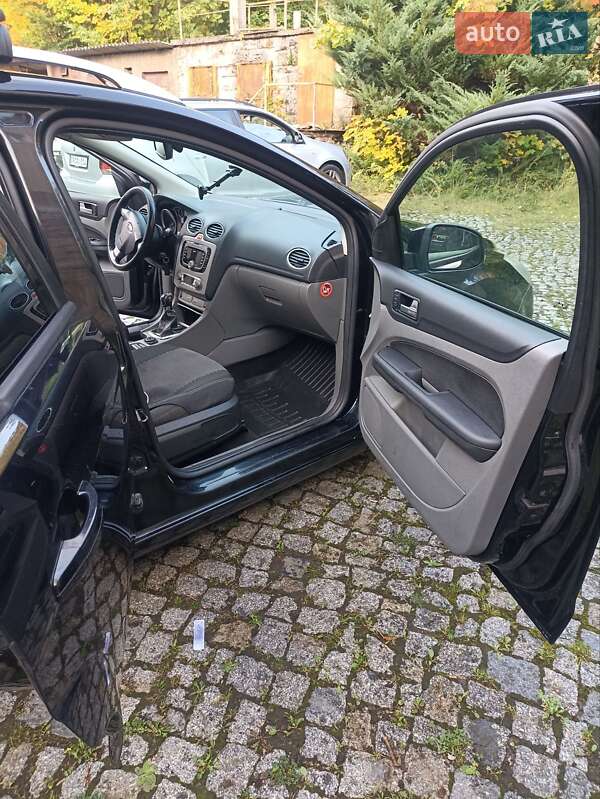 Универсал Ford Focus 2008 в Бориславе