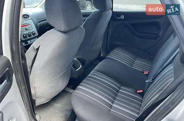 Хэтчбек Ford Focus 2008 в 