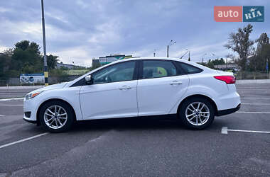 Седан Ford Focus 2016 в Киеве