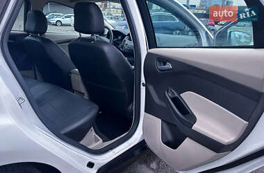 Седан Ford Focus 2016 в Киеве