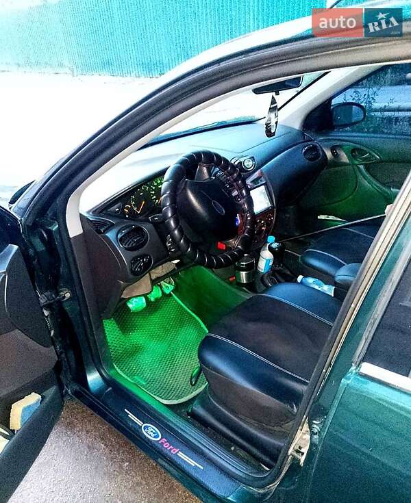 Седан Ford Focus 2004 в Кропивницком фото 12 Седан Ford Focus 2004 в Кропивницком