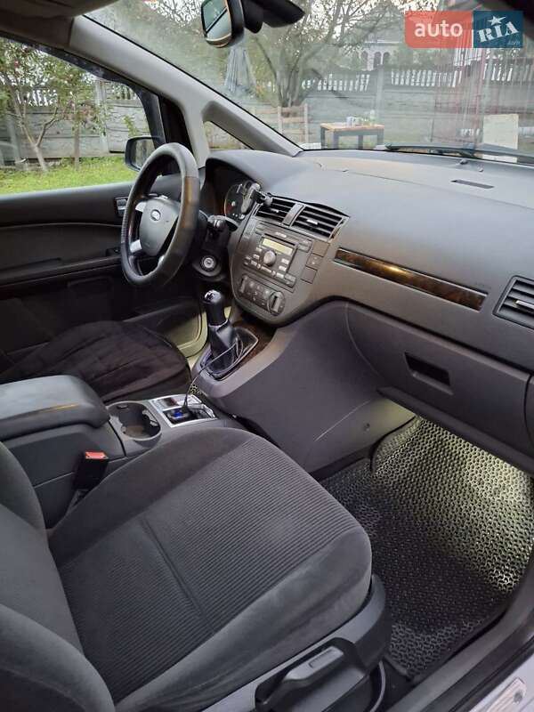 Универсал Ford Focus 2004 в Ивано-Франковске фото 9 Универсал Ford Focus 2004 в Ивано-Франковске