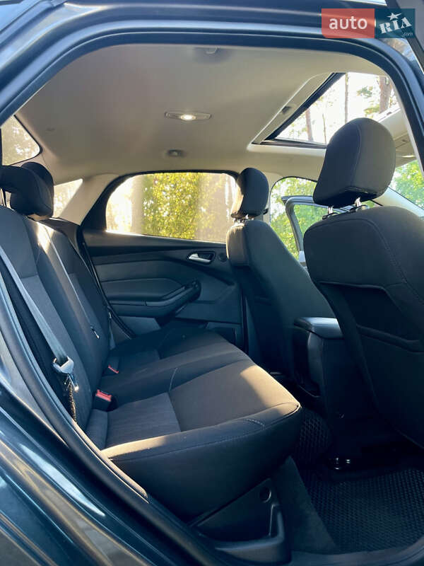 Седан Ford Focus 2017 в Киеве фото 76 Седан Ford Focus 2017 в Киеве