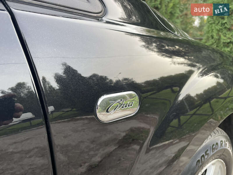 Седан Ford Focus 2006 в Сумах