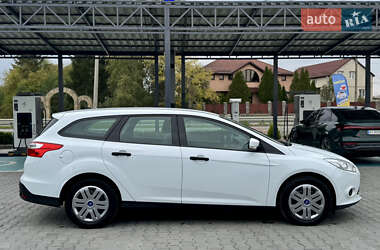 Универсал Ford Focus 2014 в 
