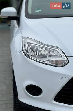 Универсал Ford Focus 2014 в 