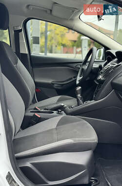 Универсал Ford Focus 2014 в 