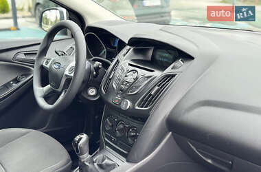 Универсал Ford Focus 2014 в 