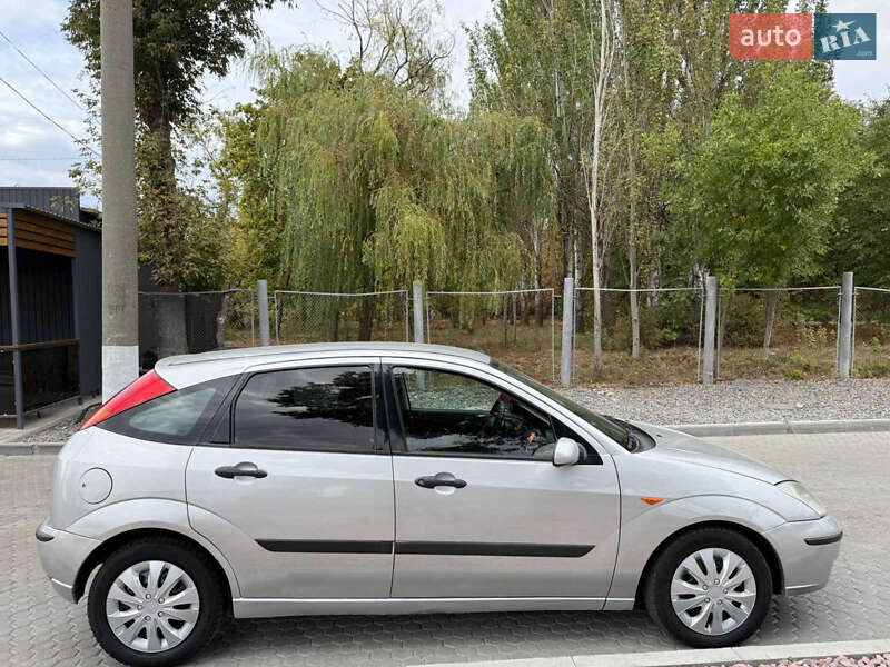 Ford Focus 2003