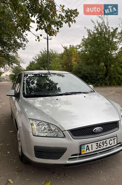 Хэтчбек Ford Focus 2006 в 
