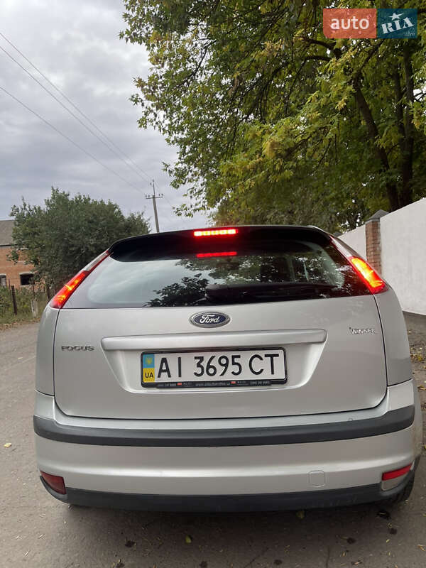 Хетчбек Ford Focus 2006 в Лубнах