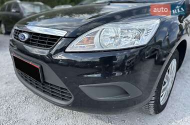 Универсал Ford Focus 2010 в 