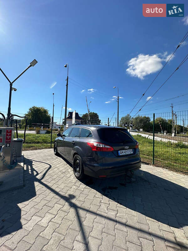 Универсал Ford Focus 2011 в Звягеле