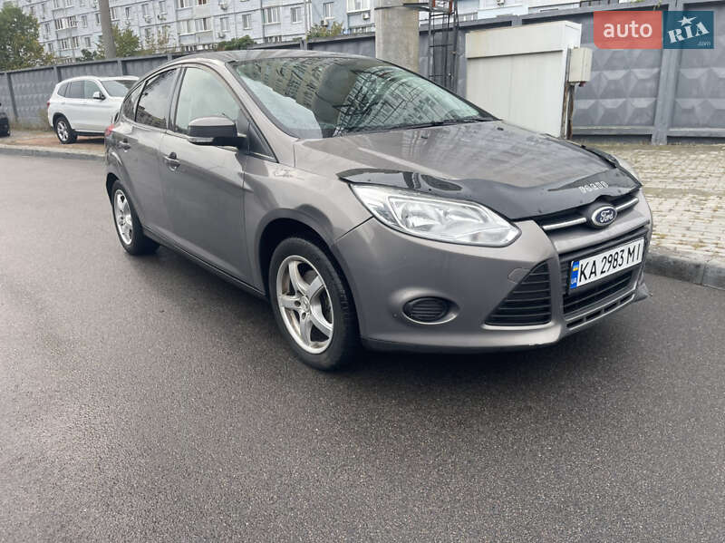 Хэтчбек Ford Focus 2011 в Киеве