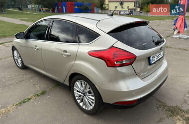 Хэтчбек Ford Focus 2018 в 