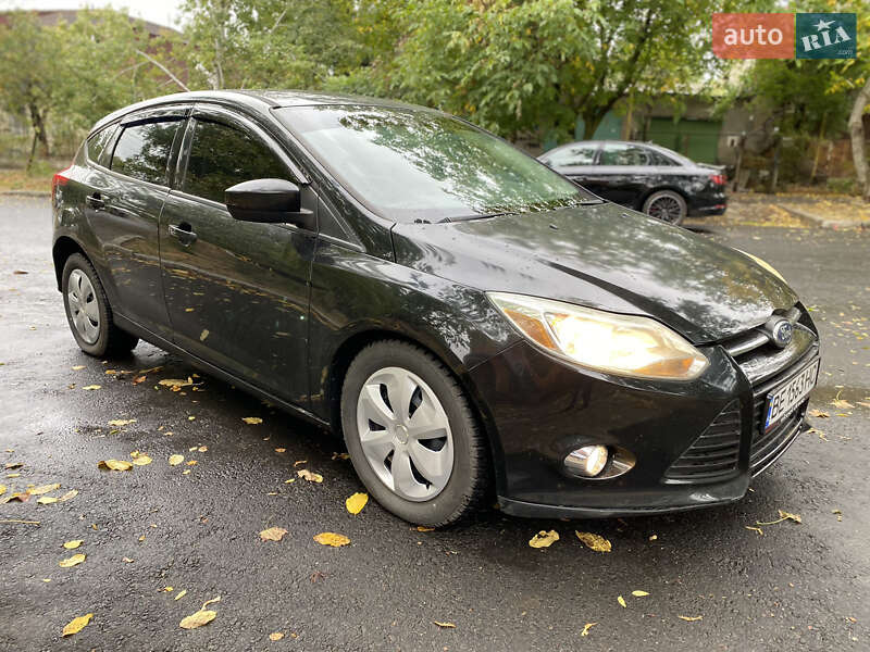 Хэтчбек Ford Focus 2011 в Николаеве