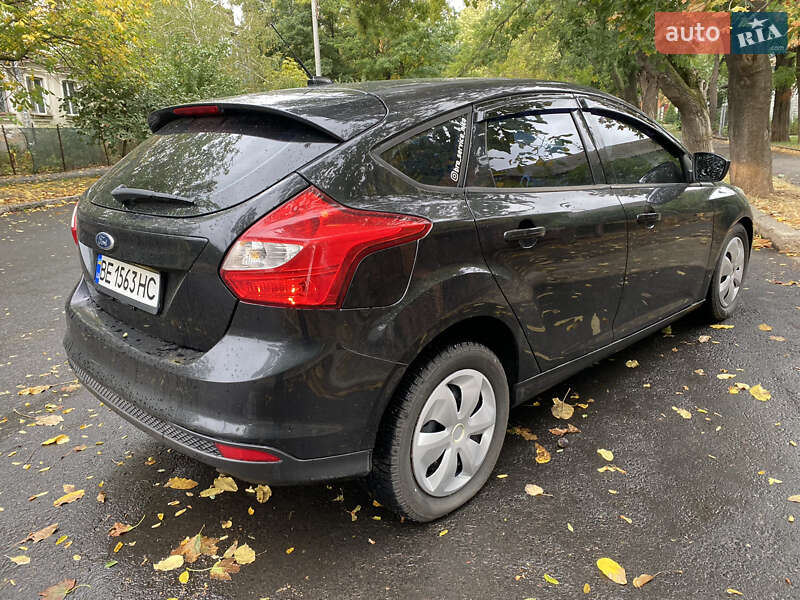 Хэтчбек Ford Focus 2011 в Николаеве