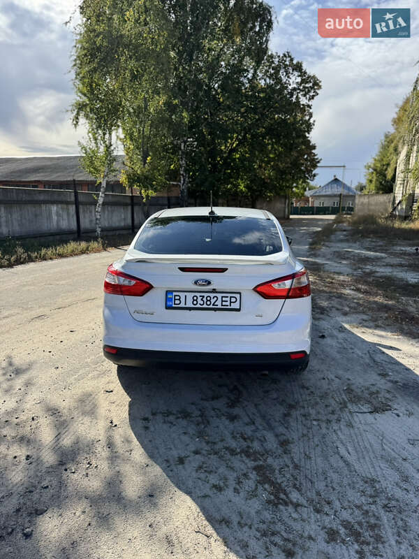 Седан Ford Focus 2013 в Лубнах