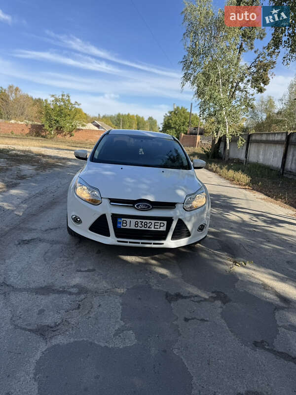 Седан Ford Focus 2013 в Лубнах