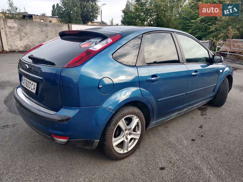 Хэтчбек Ford Focus 2007 в Киеве