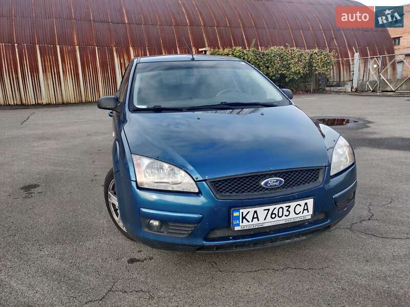 Хэтчбек Ford Focus 2007 в Киеве