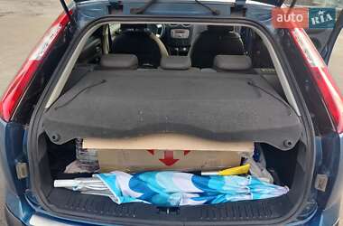 Хэтчбек Ford Focus 2007 в 